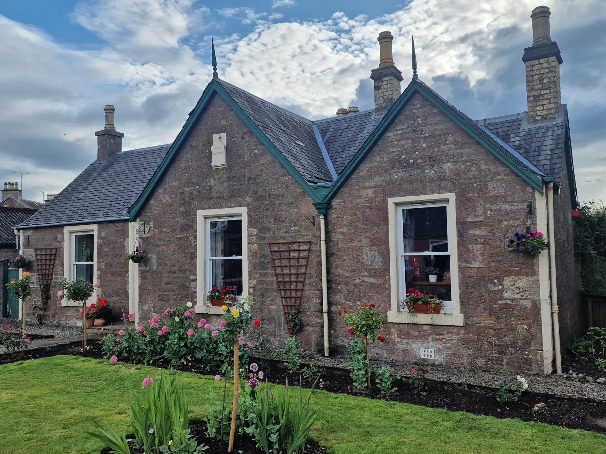 Isla Rose Cottage Blairgowrie and Rattray Exterior photo